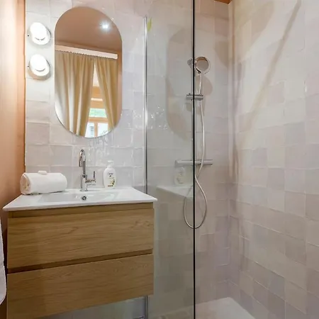 Hamac Suites - Pink - Ideal Couple Apartment