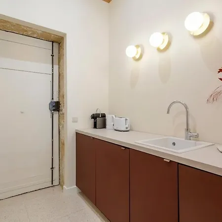 Apartment Hamac Suites - Pink - Ideal Couple Lyon